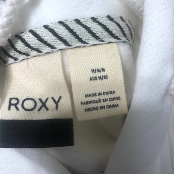 Roxy Women pouch pocket Pullover Hoodie. Size M - Picture 4 of 4